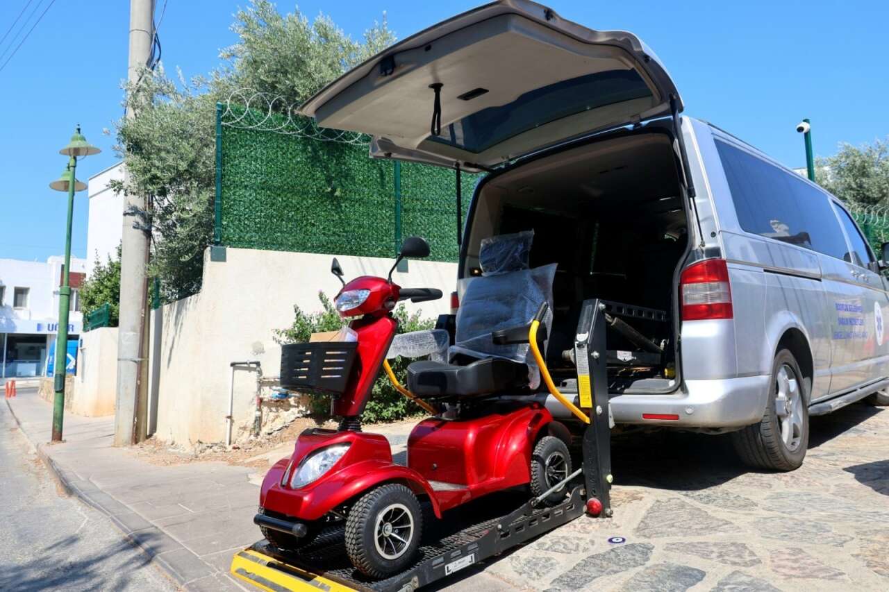 Bodrum’da Özel Gereksinimli Vatandaşlara  Belediye Eliyle Destek 7